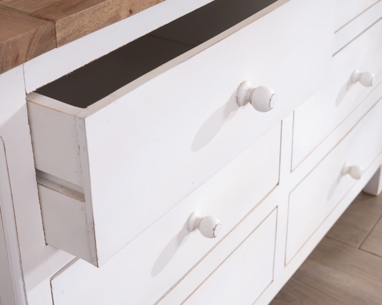 Cassettone "Equinoxe" a 6 cassetti in acacia bianca con piano naturale