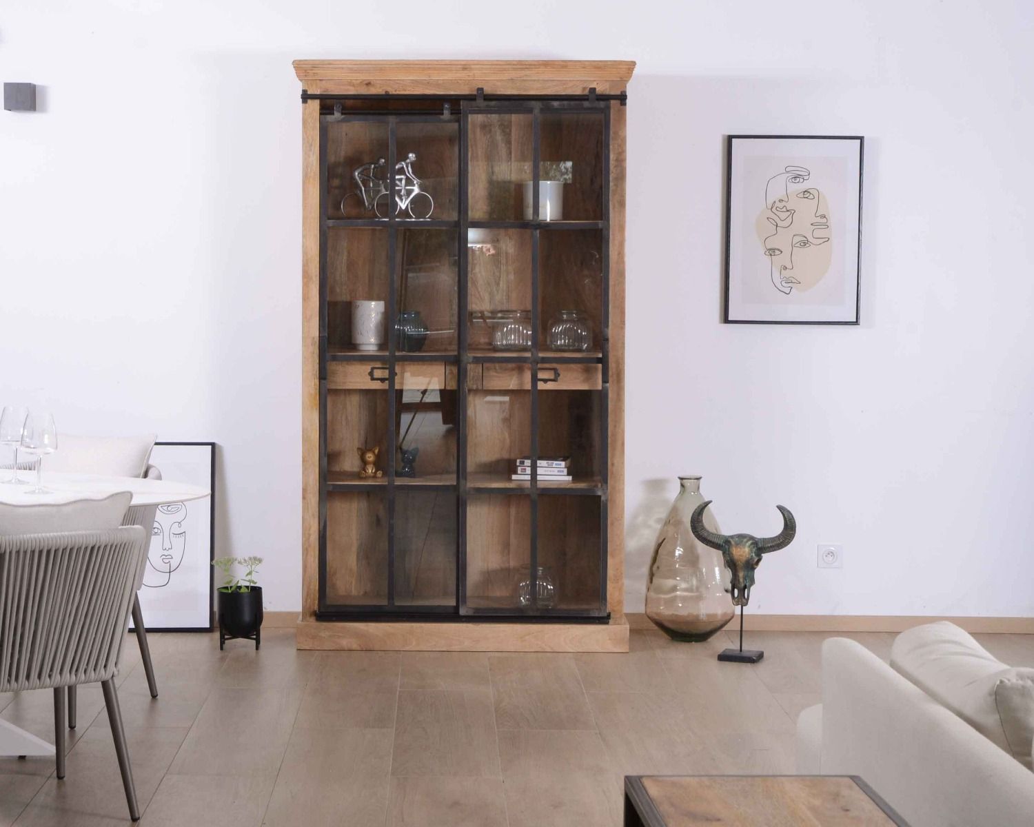 Libreria in stile manifatturiero "Haden" in legno di mango, metallo e vetro