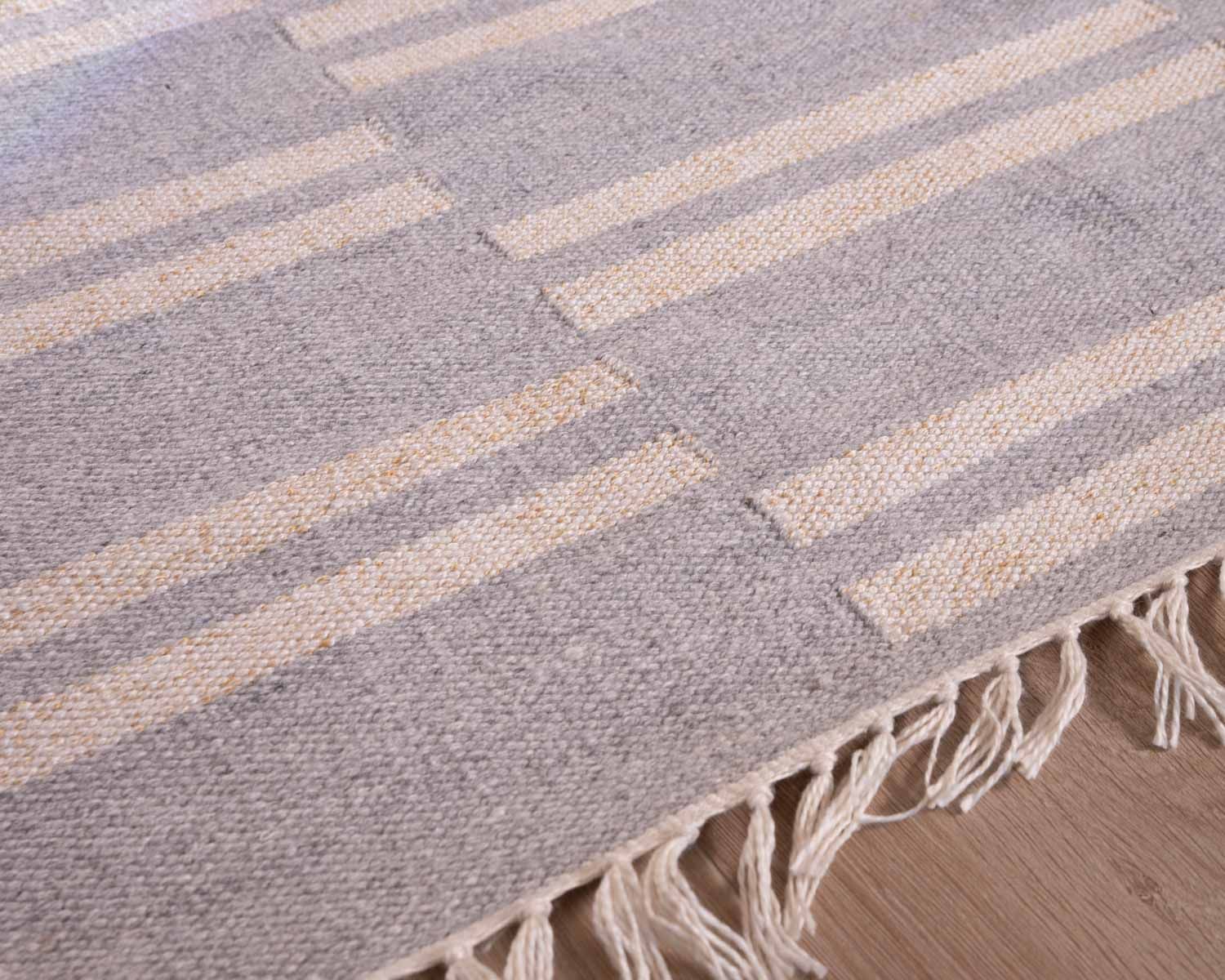 Tappeto "etnico" grande con frange bicolore 200 x 300 cm