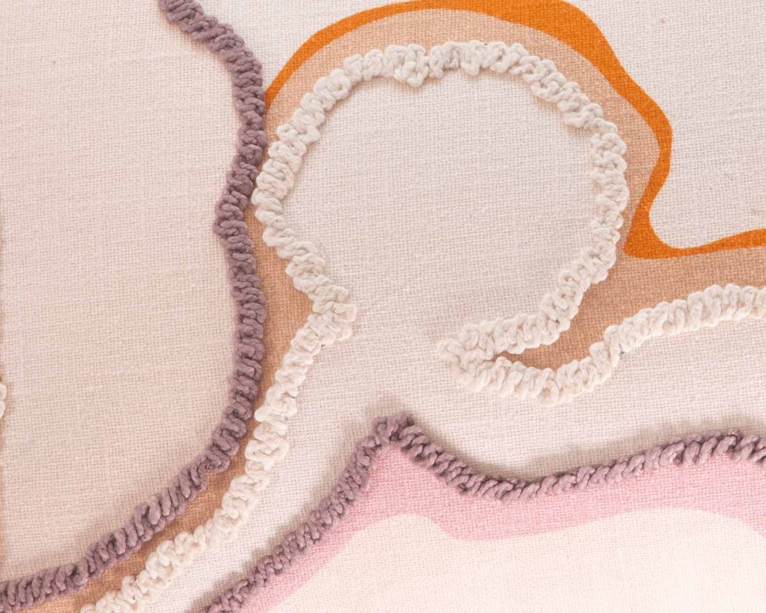 Cuscino in tessuto ricamato e stampato "Matis" 50 x 30 cm