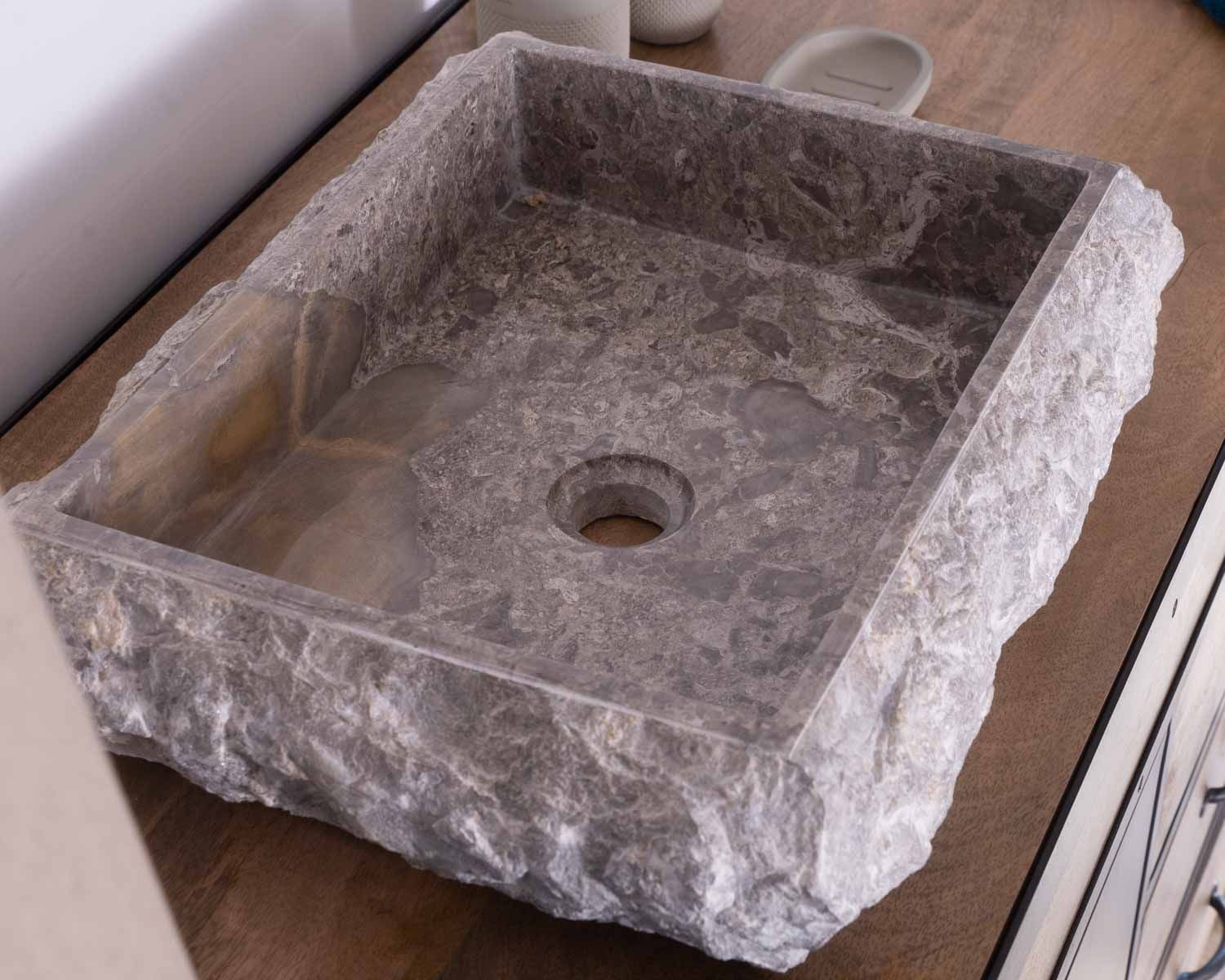 Lavabo rettangolare "Stone" in marmo naturale grigio scuro e crema