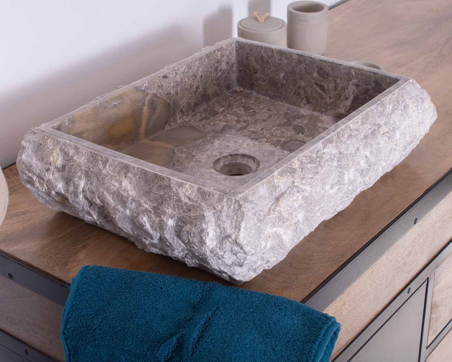 Lavabo rettangolare "Stone" in marmo naturale grigio scuro e crema