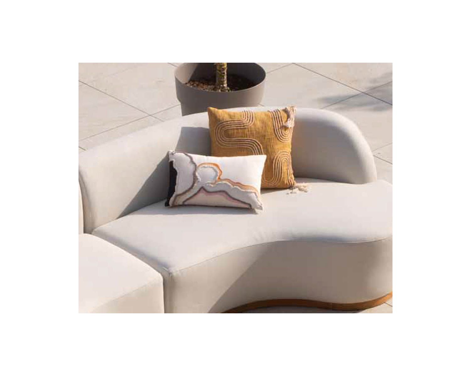 Cuscino "etnico" in tessuto di cotone fiammato 45 x 45 cm beige e giallo