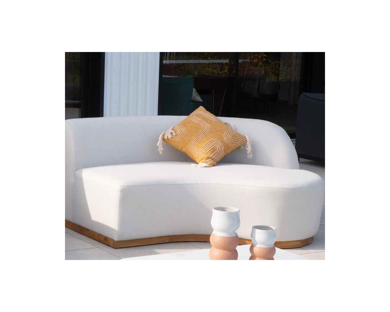 Cuscino "etnico" in tessuto di cotone fiammato 45 x 45 cm beige e giallo