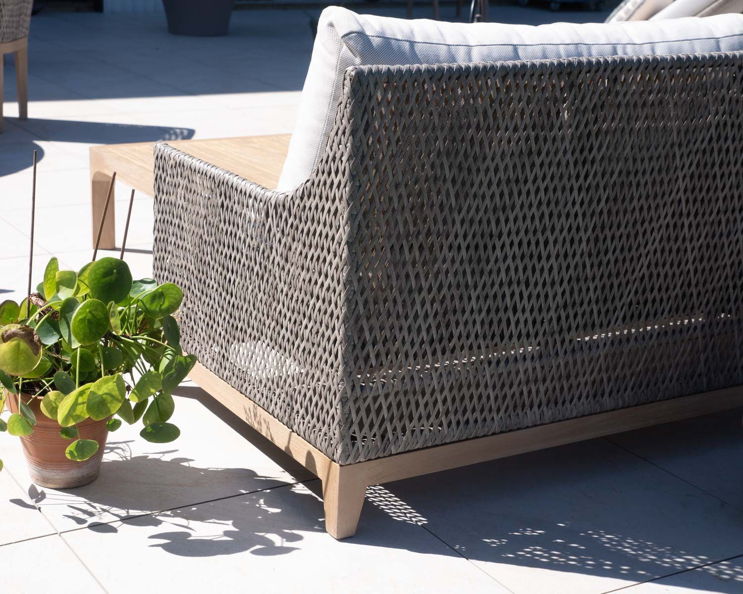 Set da giardino intrecciato "Porticcio" in teak e tessuto screziato di alta gamma