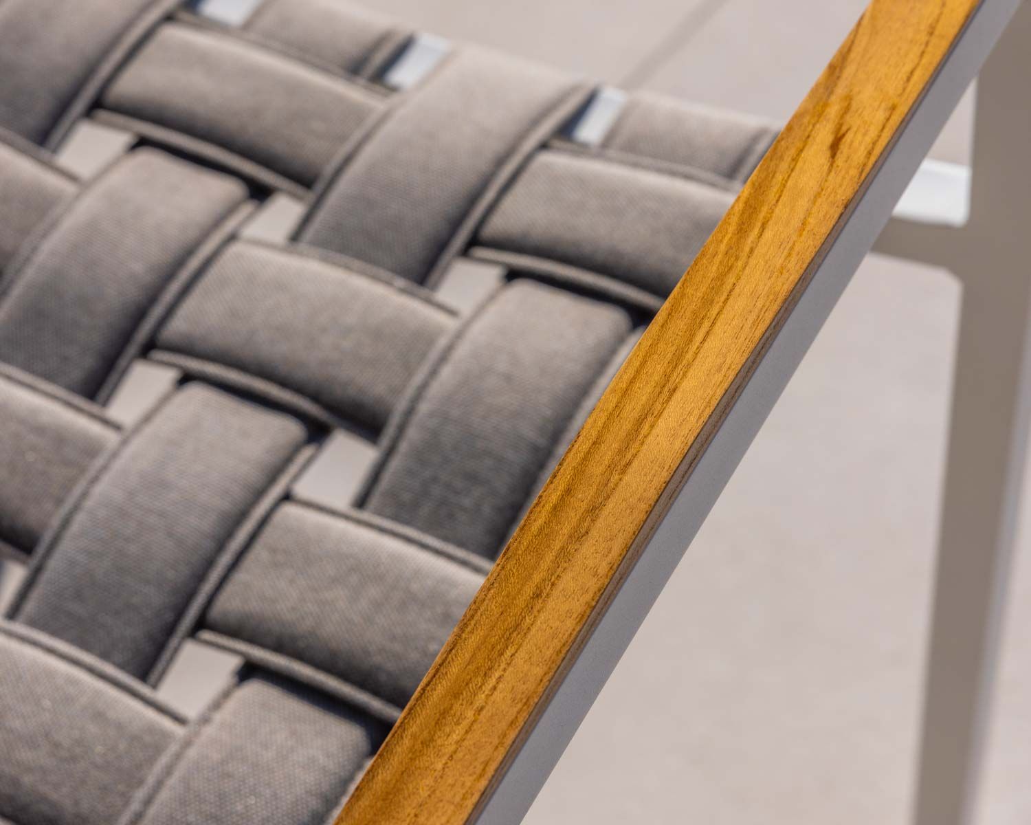 Set di 2 eleganti sedie da pranzo per esterni "Saint Tropez" in tessuto intrecciato tortora e alluminio bianco