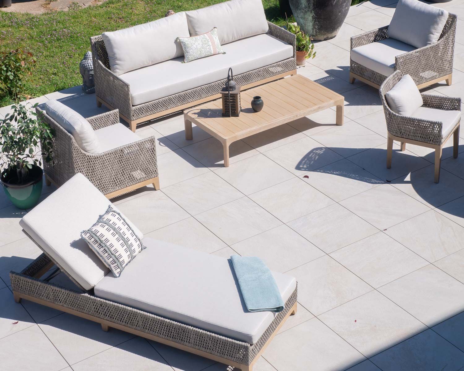 Set da giardino intrecciato "Porticcio" in teak e tessuto screziato di alta gamma