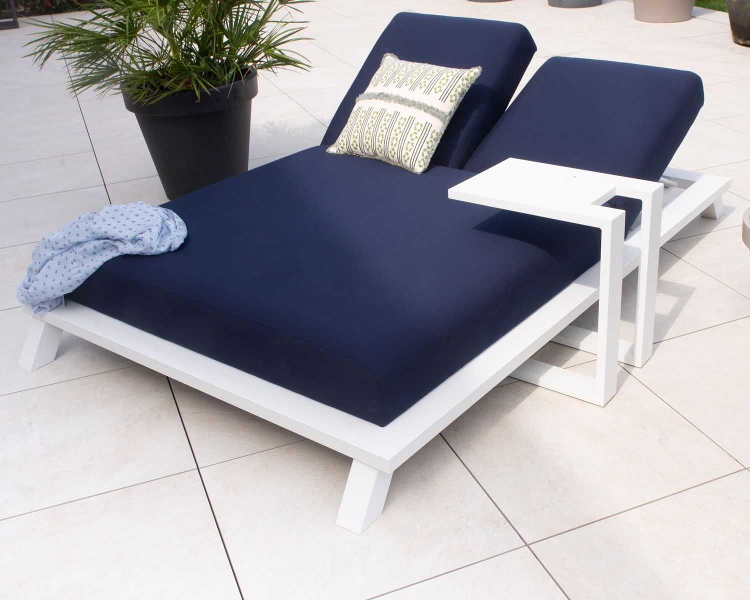 Sdraio Sunbrella "Nusa Pedina" top di gamma blu e bianco a 2 posti