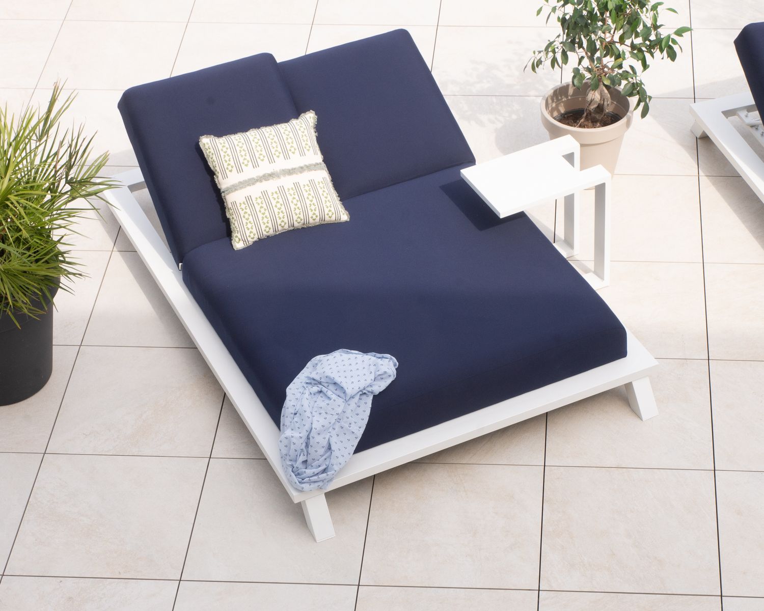 Sdraio Sunbrella "Nusa Pedina" top di gamma blu e bianco a 2 posti