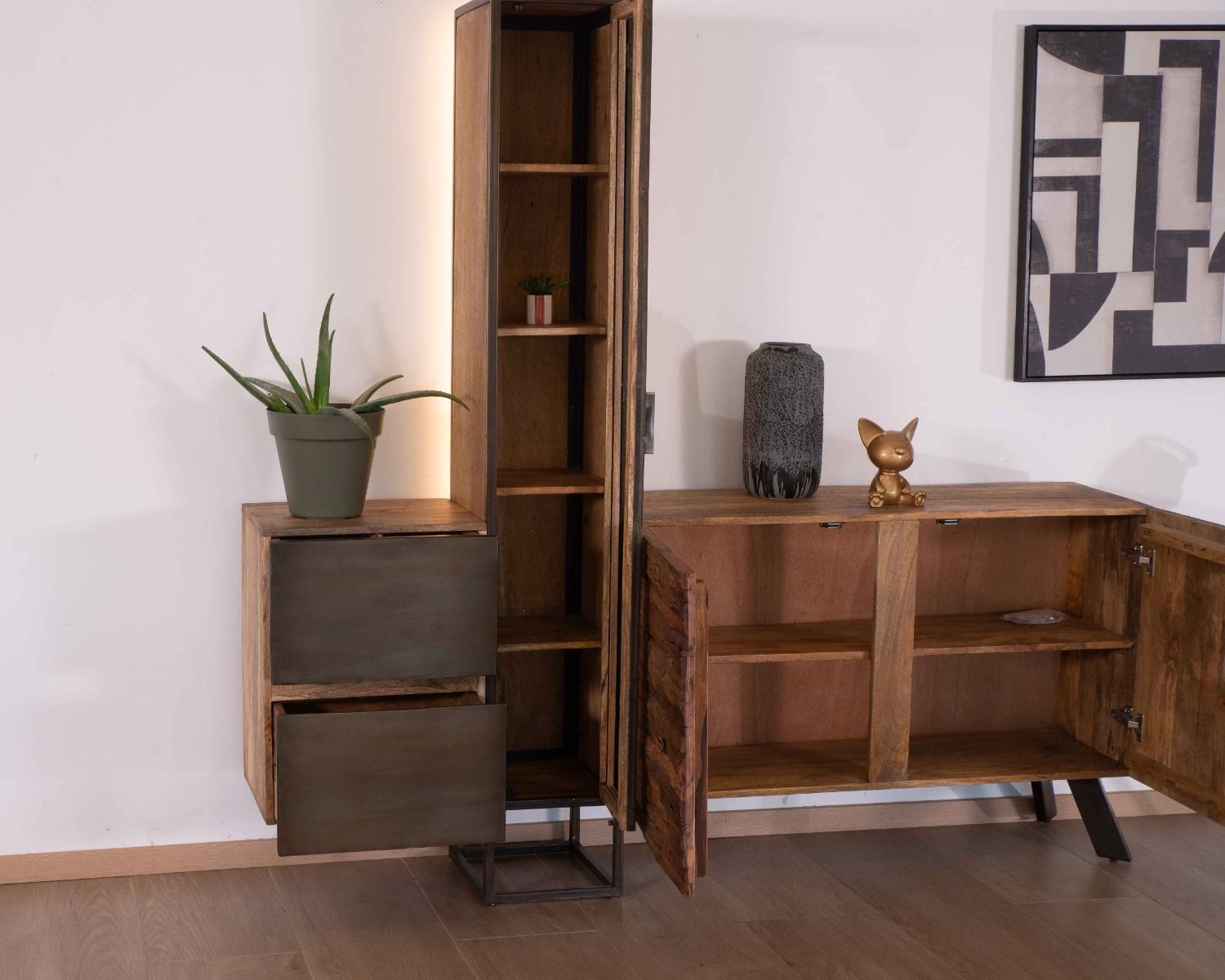 Buffet design "Mezzo" 3 ante 2 cassetti legno e cemento