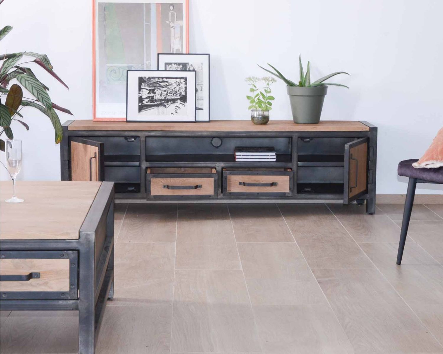 Porta tv Saturn" 180 cm in legno massiccio di mango e metallo industriale