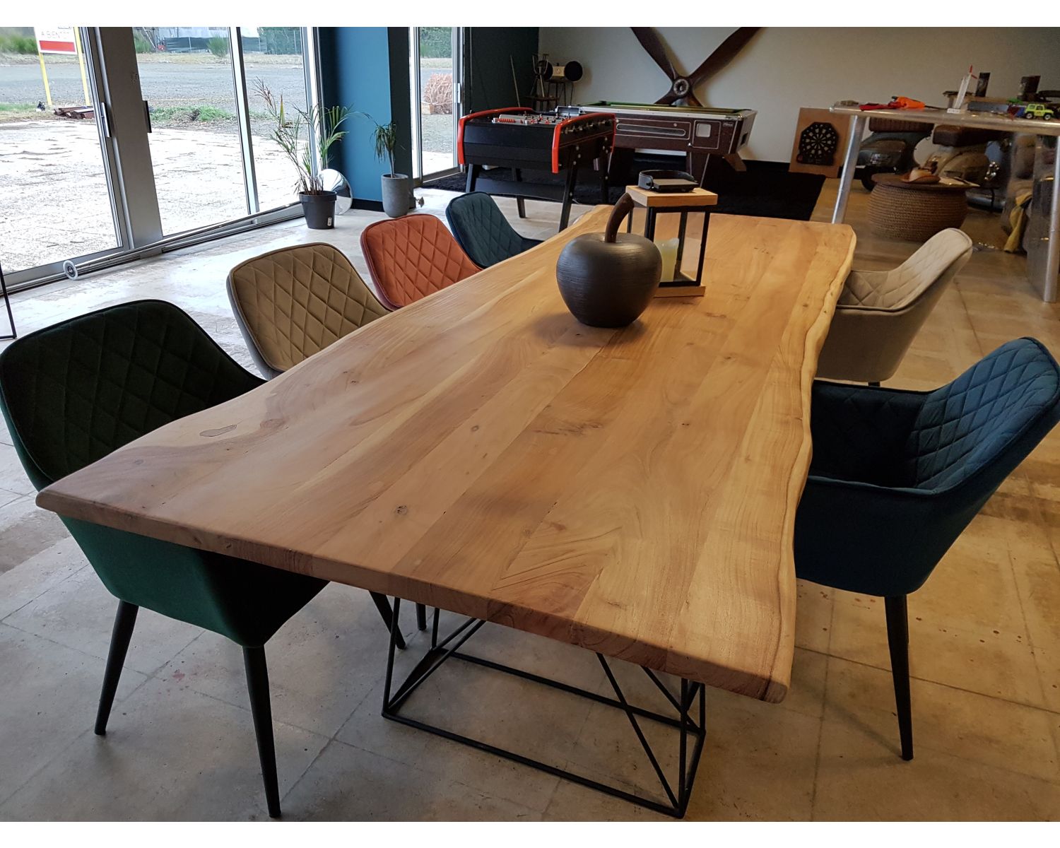 Sedia da pranzo blu "Sando" con braccioli