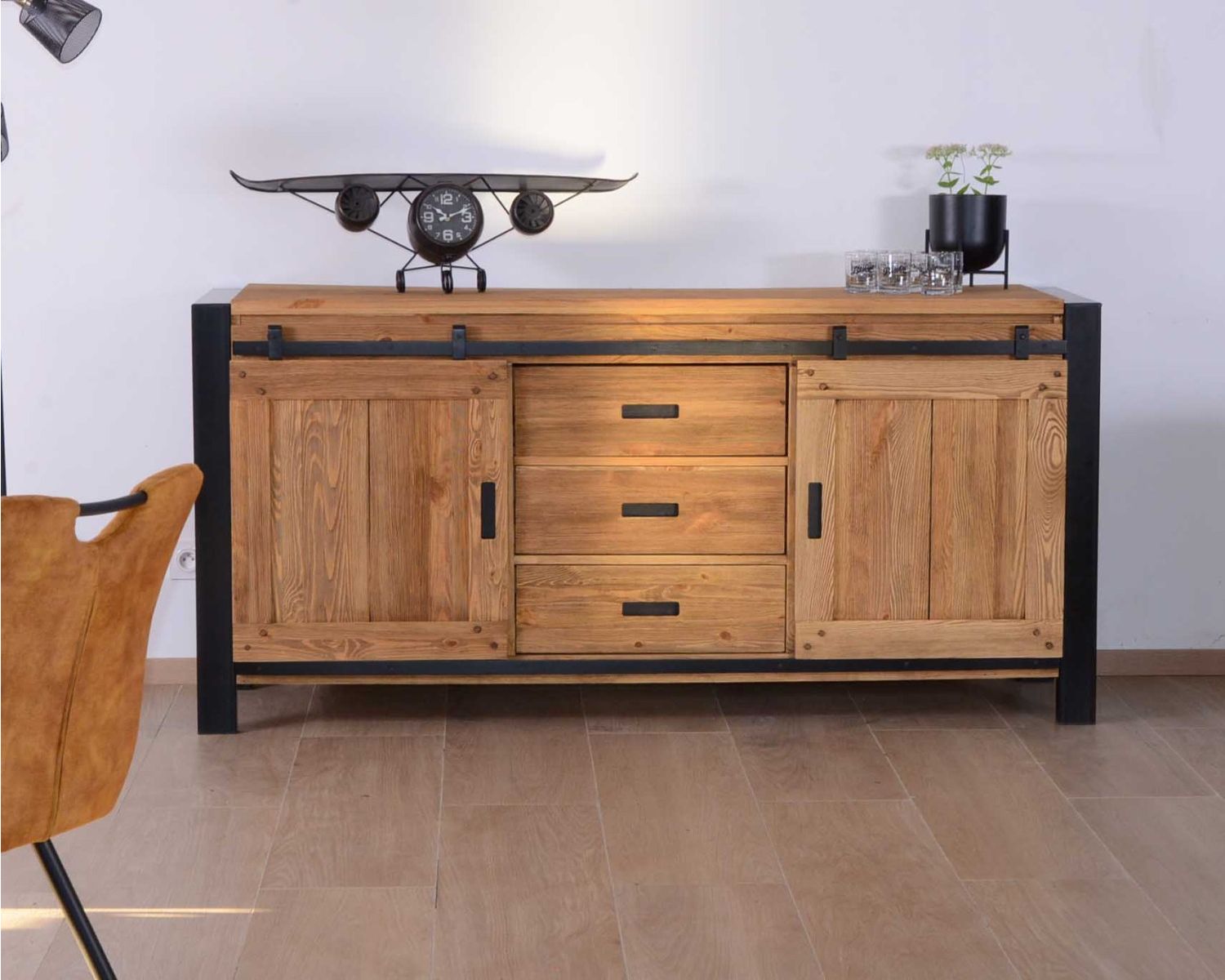 Credenza industriale "Lugano" con ante scorrevoli