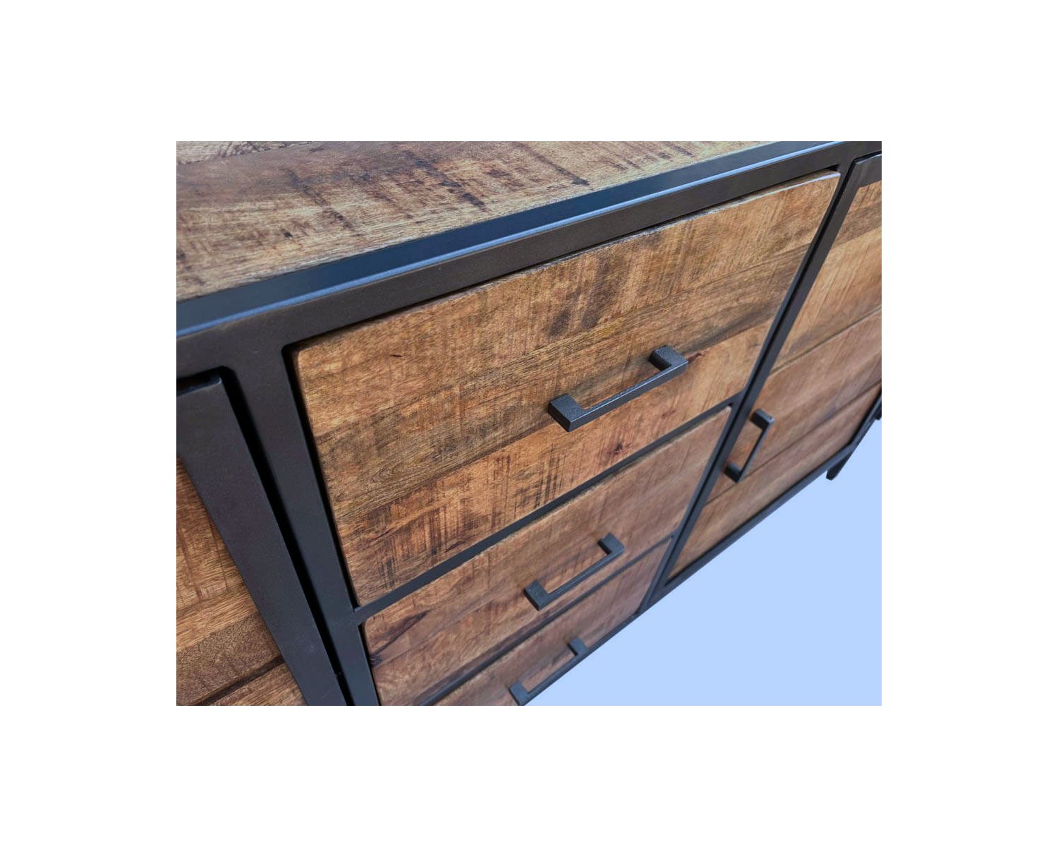 Credenza bassa industriale "Vista" in metallo grigio e legno massiccio di mango