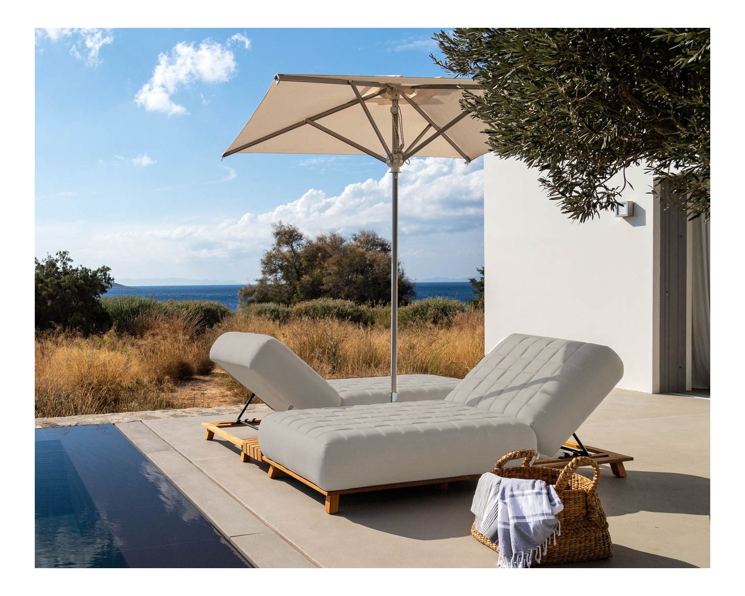 Lettino prendisole tessuto Sunbrella grigio chiaro "Lombok