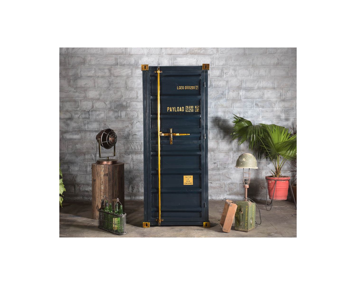 Mobile bar contenitore "Crazy" in metallo e legno blu notte. altezza 178 cm