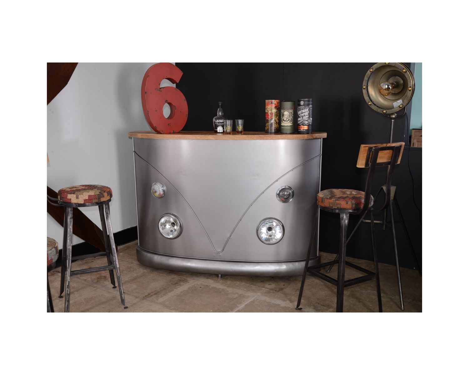 WW "Route 66", mobili da bar industriali