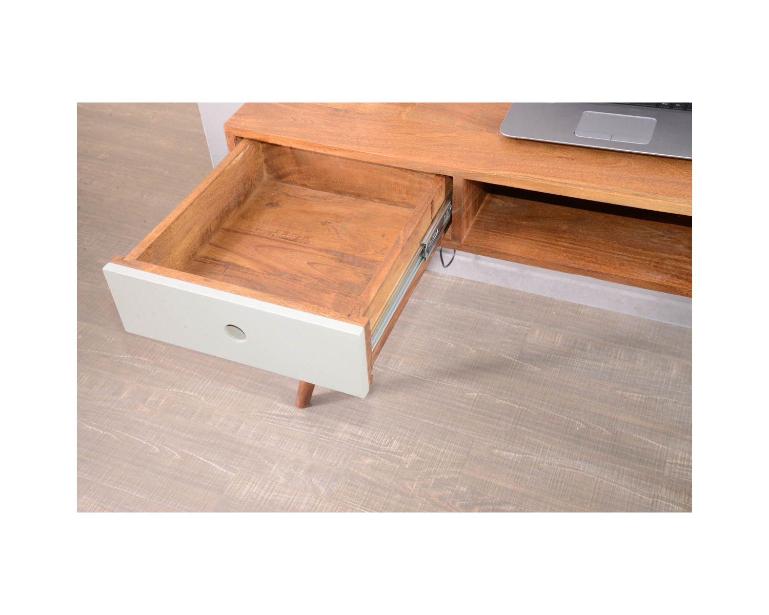 Scrivania "vintage grey" in legno e palissandro a cassetti grigio