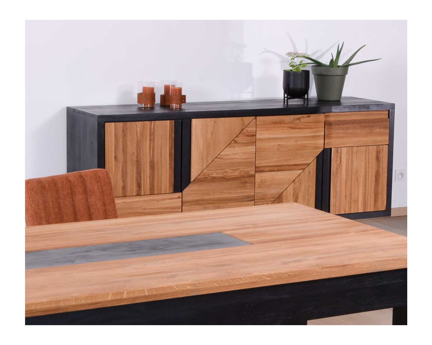 Tavolo in legno massiccio naturale e nero 180cm "Flix" stile moderno