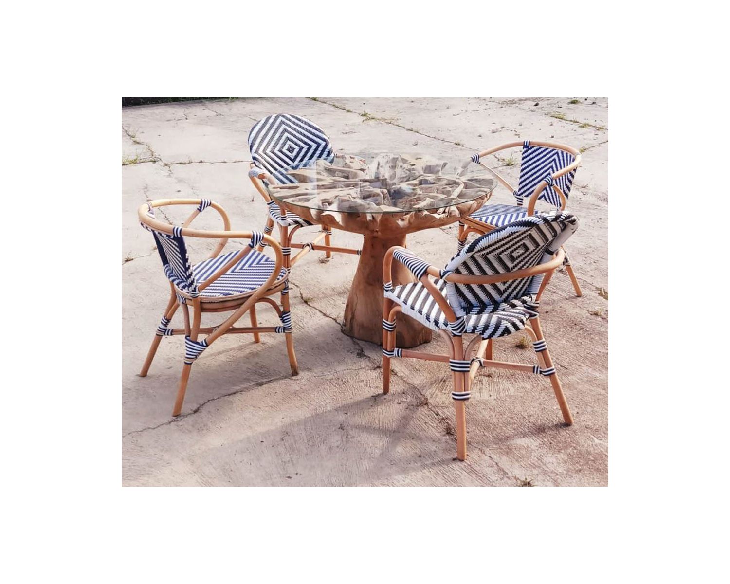 Sedia da giardino "Biarritz" in rattan bianco e blu, stile bistrot