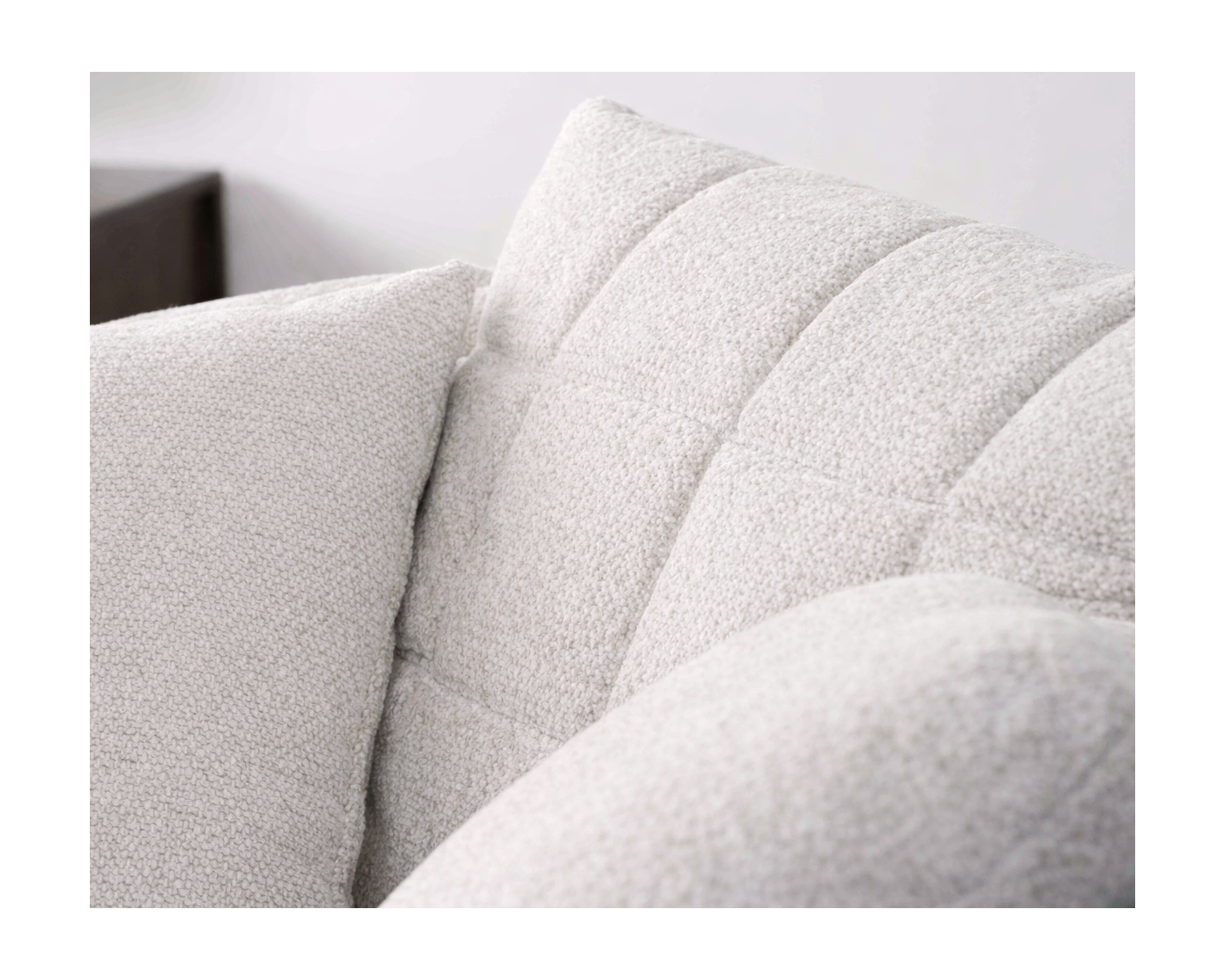 Poltrona rotonda "Sweet Culture" 120 cm in tessuto bianco screziato e cuscini in velluto a coste