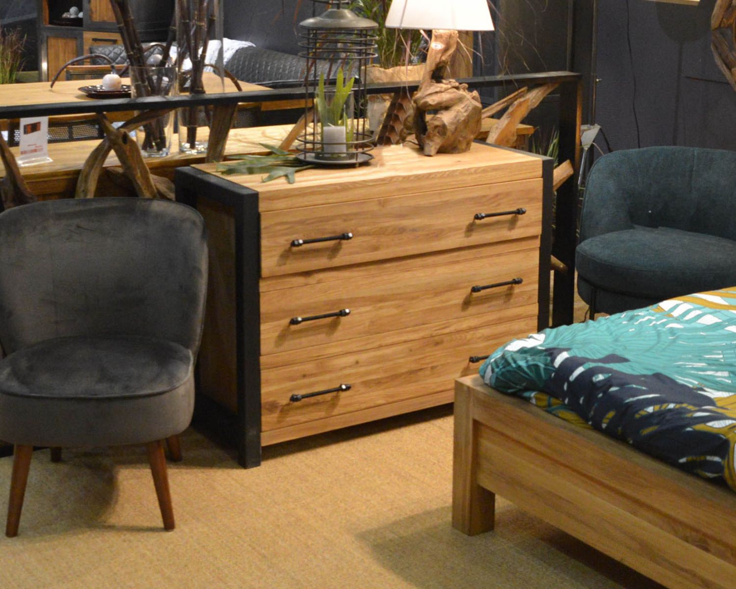 Cassettiera industriale "Catania" a 3 cassetti in rovere massiccio e metallo nero