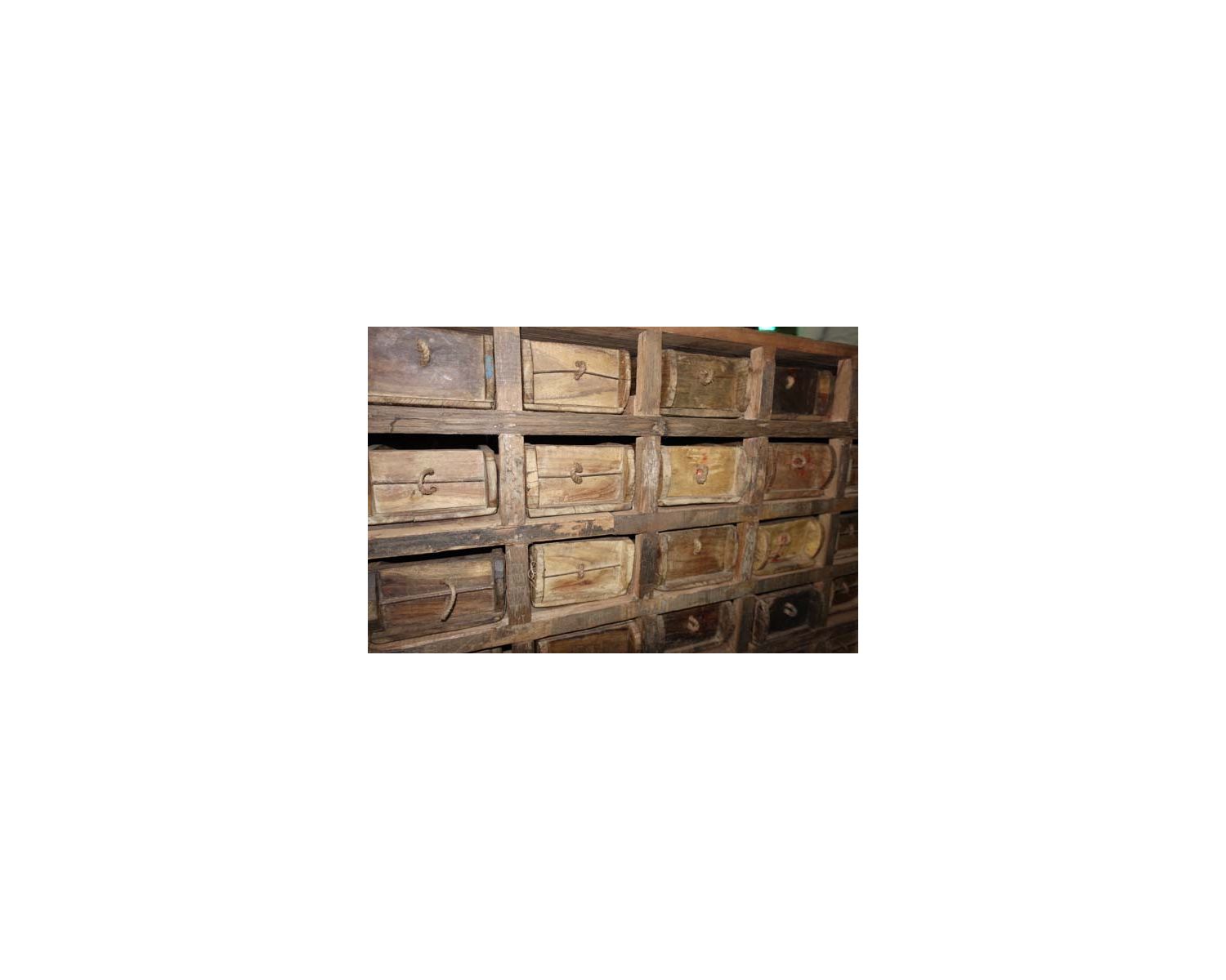Cassettiera in legno riciclato 150 cm Collezione "Nepalaise