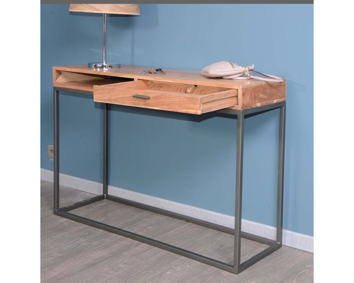 Consolle "Zen" con contenitore in metallo e legno