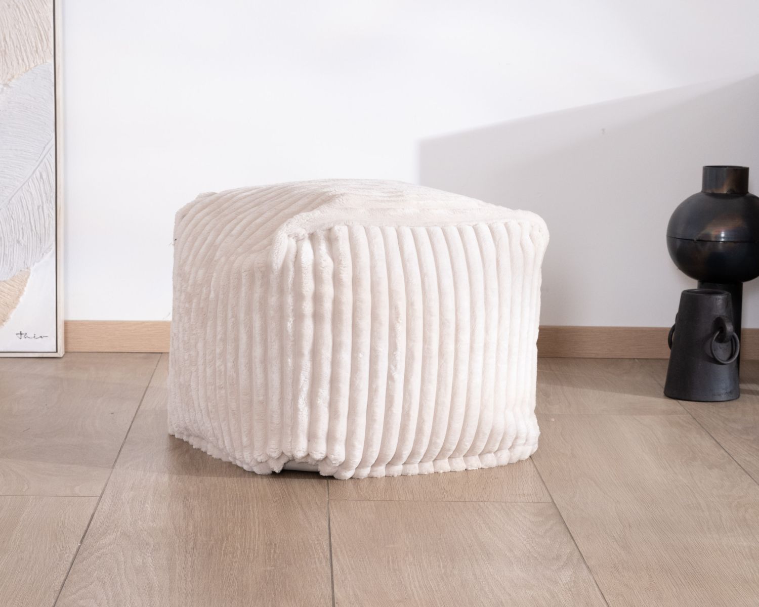 Pouf a cubo in velluto bianco "Lizard"