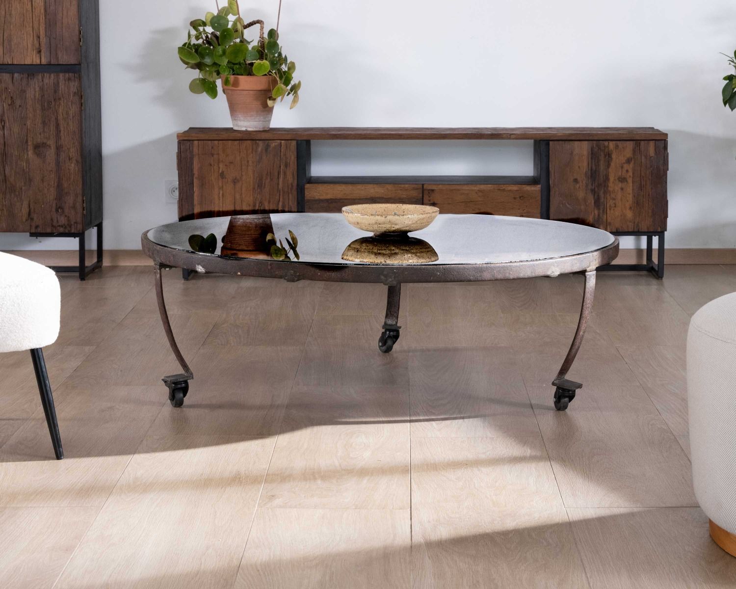 Porta TV industriale "Cachou Chic" 175 cm in acacia e metallo nero