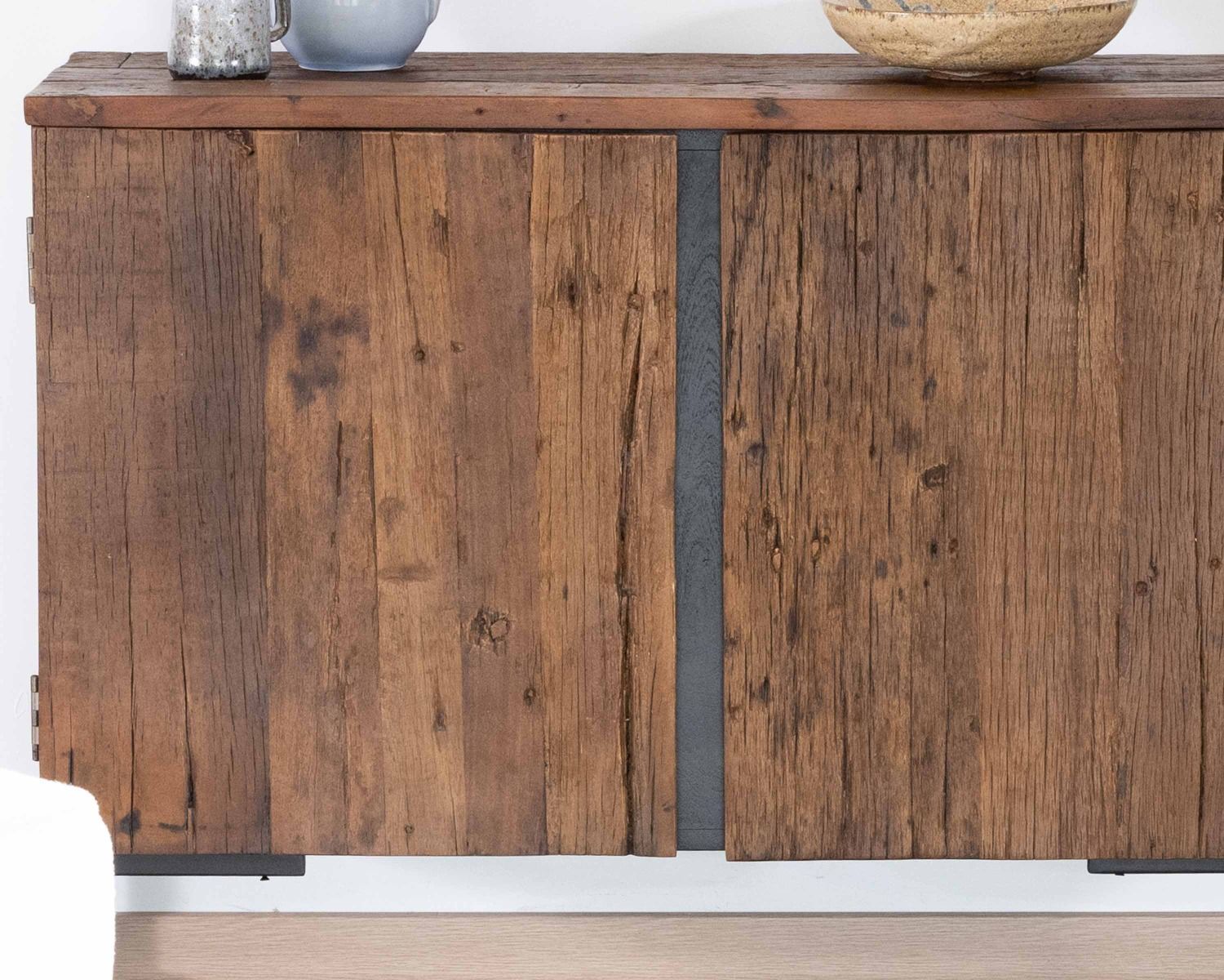 Credenza bassa a 2 ante "Cachou Chic", stile industriale retrò, legno d'acacia e metallo nero