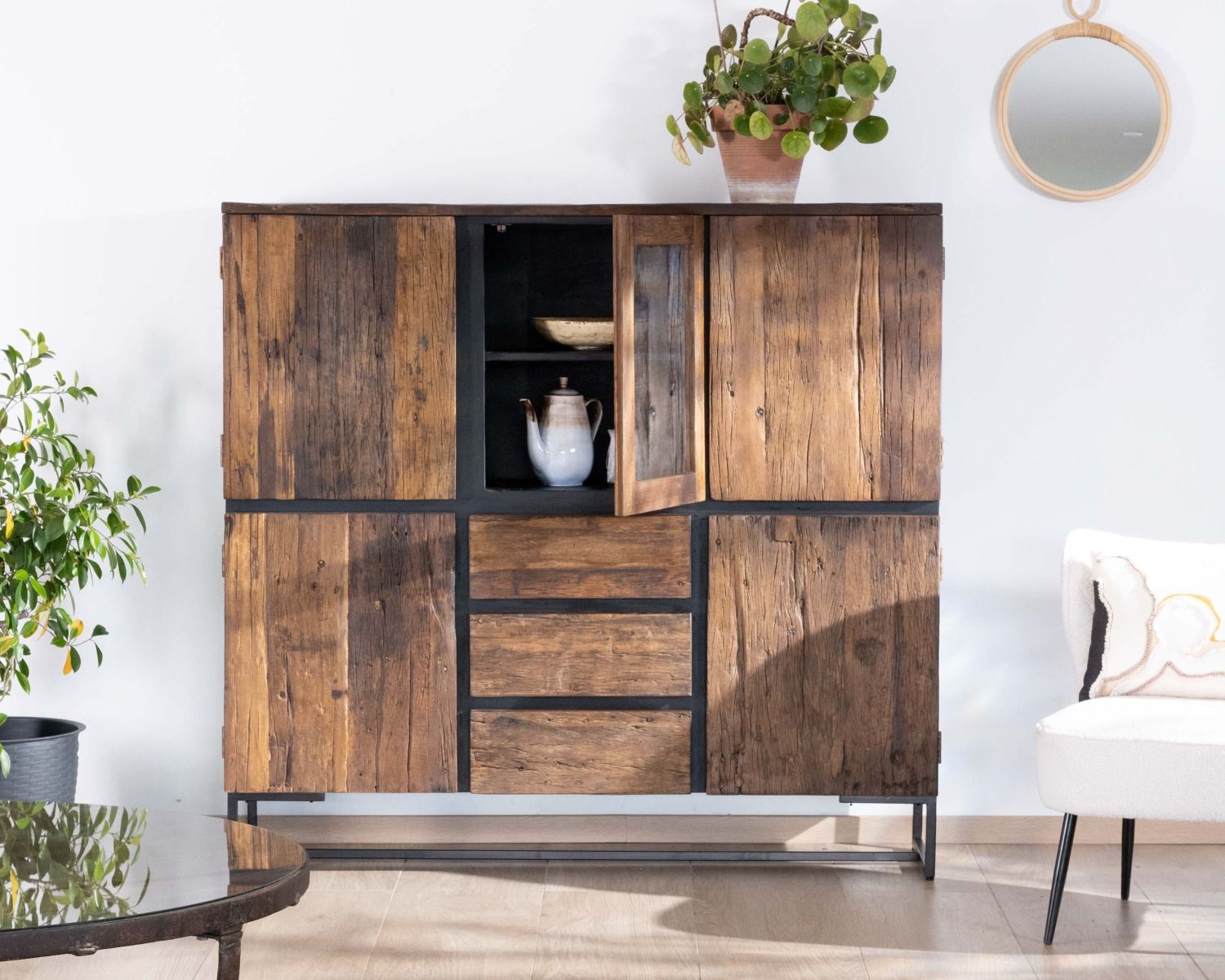 Credenza in acacia in stile retrò con vetrina "Cachou Chic