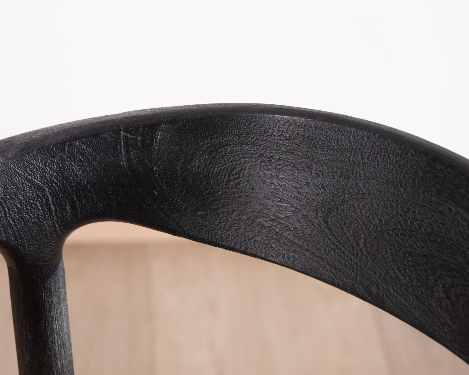 Set di 2 sedie di design "Vogue" in legno nero e seduta in juta intrecciata