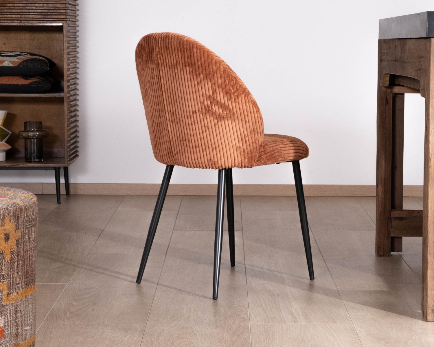 Set di 4 sedie da pranzo in stile retrò "Bellot" in velluto a coste color ruggine