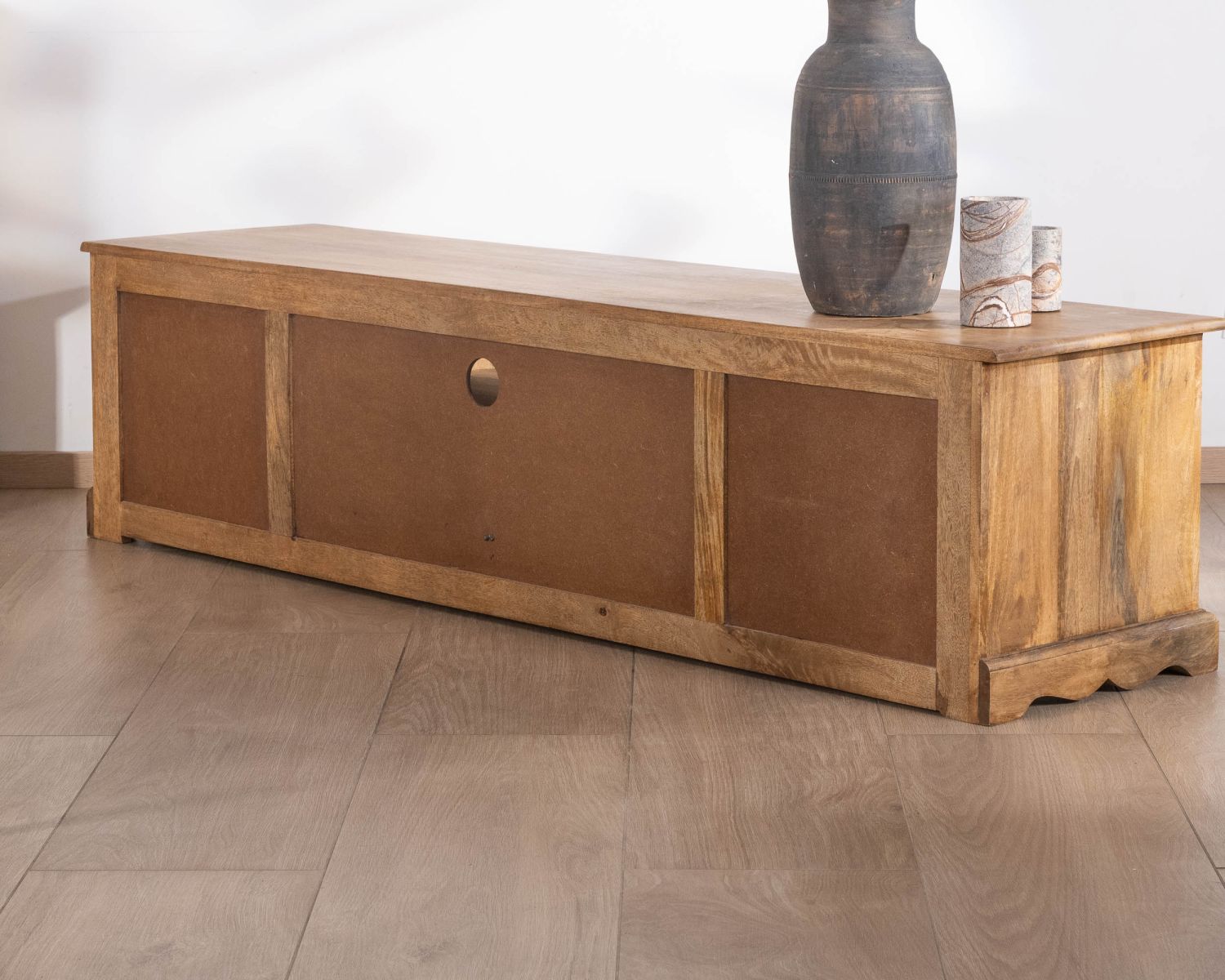 Grande porta TV country chic in legno di mango da 180 cm "Sarah