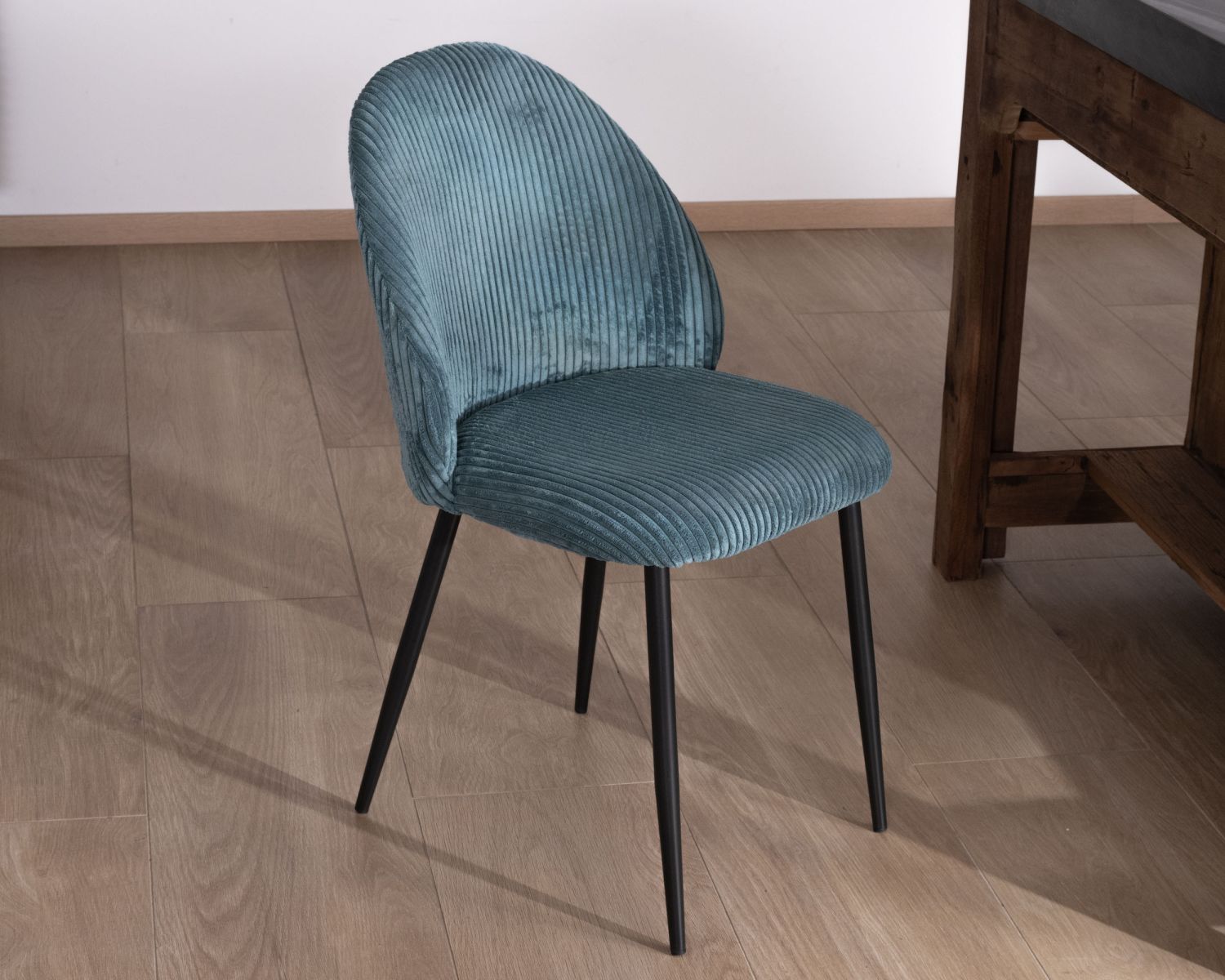 Set di 4 sedie da pranzo in stile vintage "Bellot" in velluto blu petrolio e metallo nero