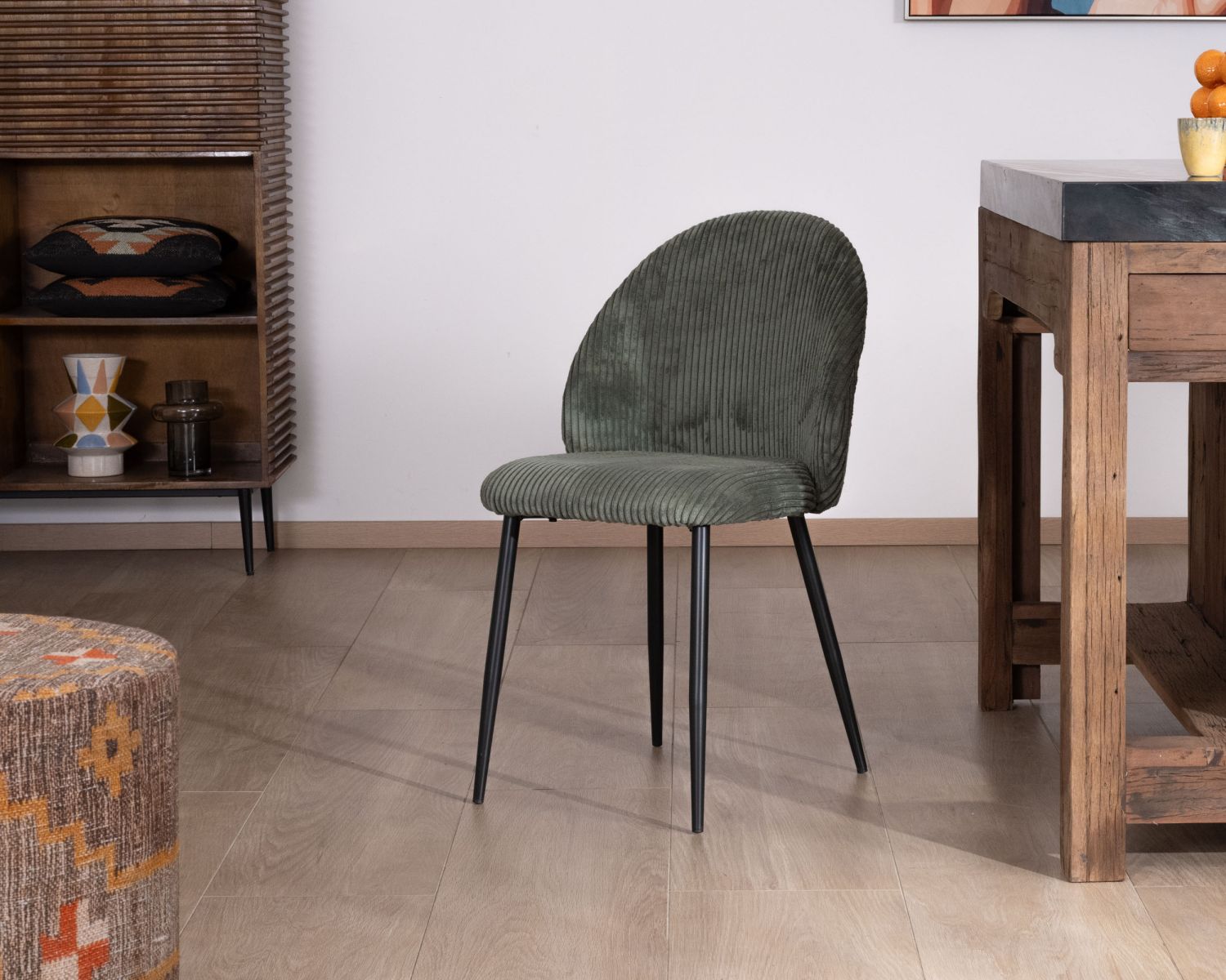 Set di 4 sedie da pranzo "Bellot" in stile vintage in velluto verde salvia scuro