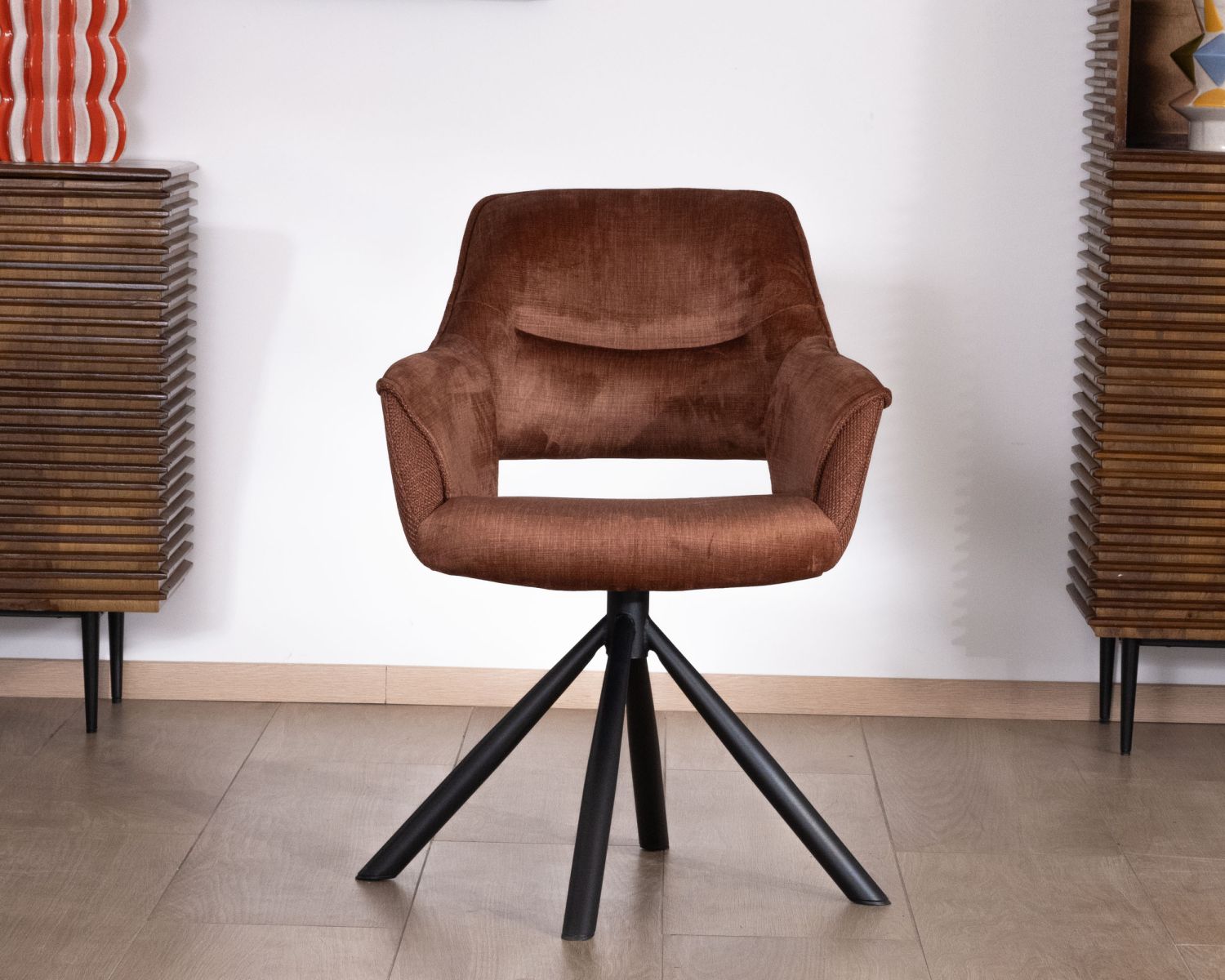 Set di 2 sedie girevoli da pranzo in stile retrò "Chilko" in tessuto bi-tessuto color rame