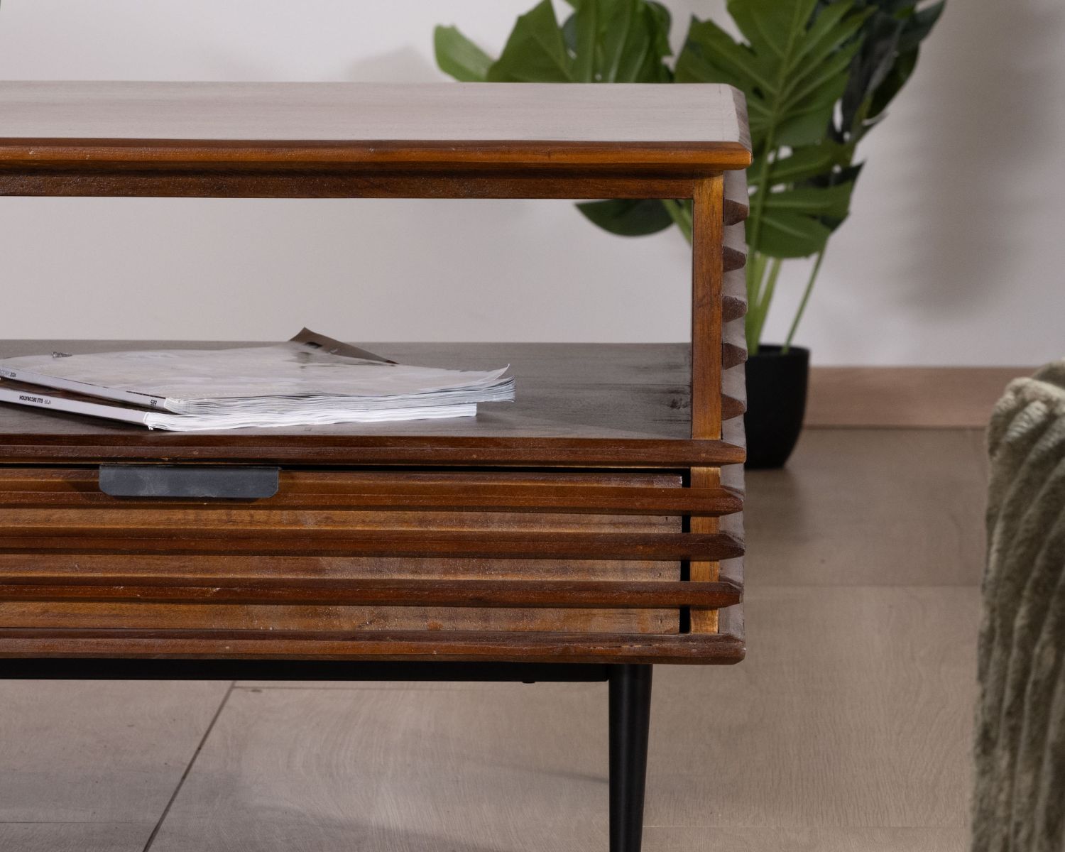 Tavolino da caffè "Sheffield" in stile retrò in teak e mango