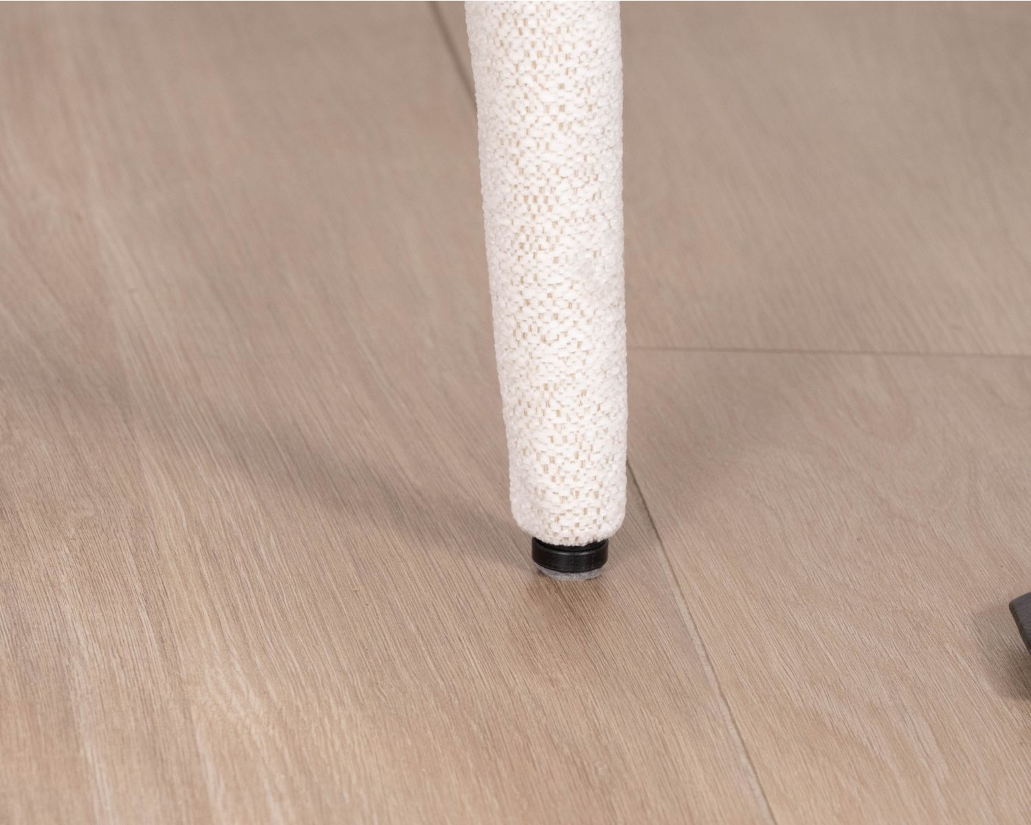 Set di 2 sedie di design "Amarello" in tessuto bouclé bianco