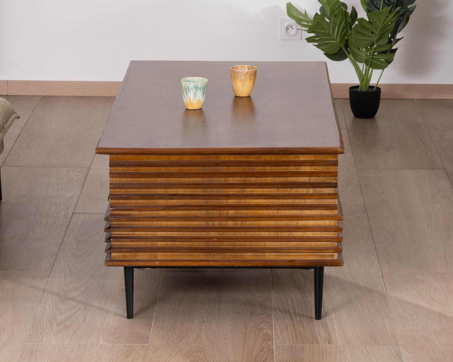 Tavolino da caffè "Sheffield" in stile retrò in teak e mango