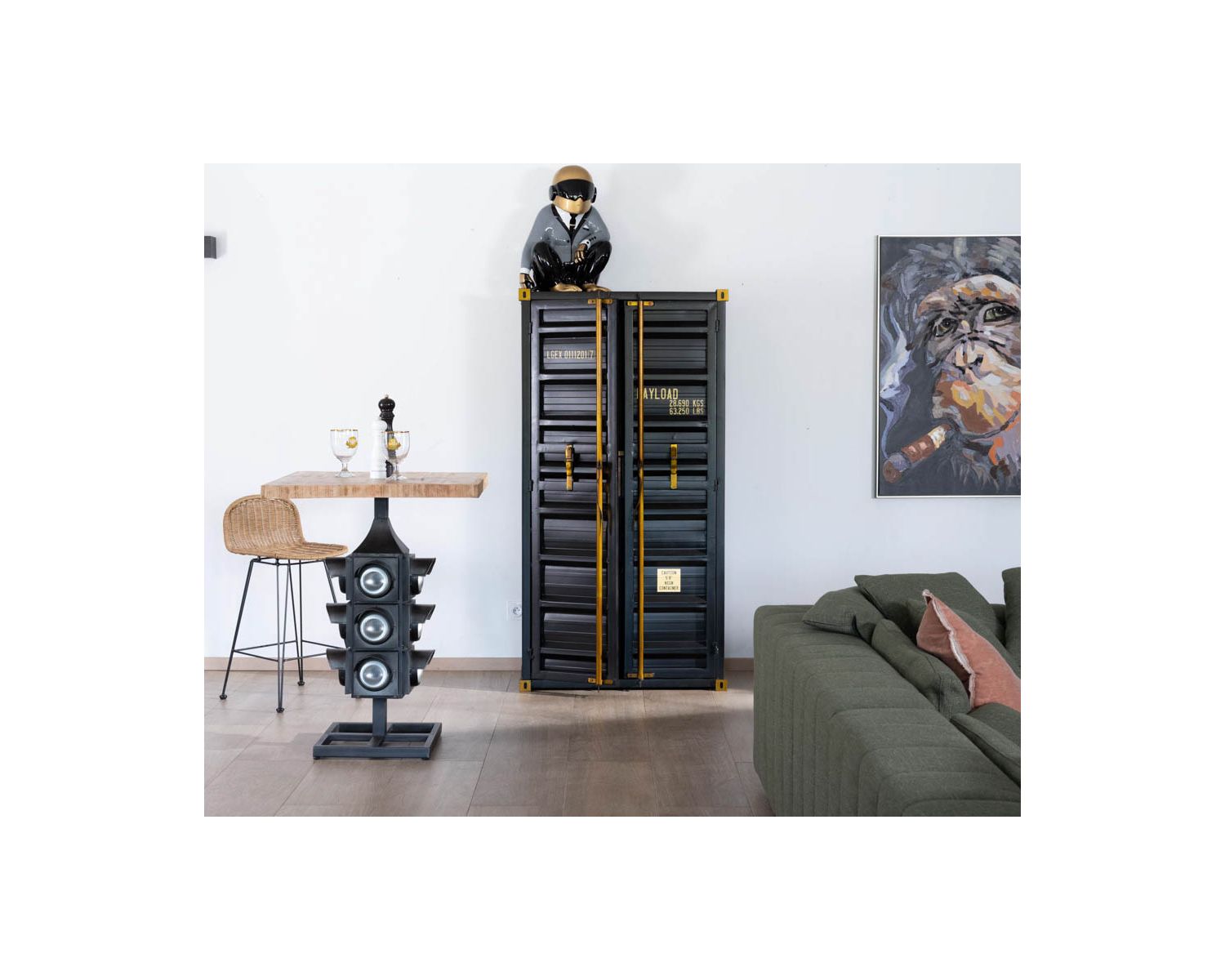 Mobile bar "Crazy" nero a doppia anta in stile container