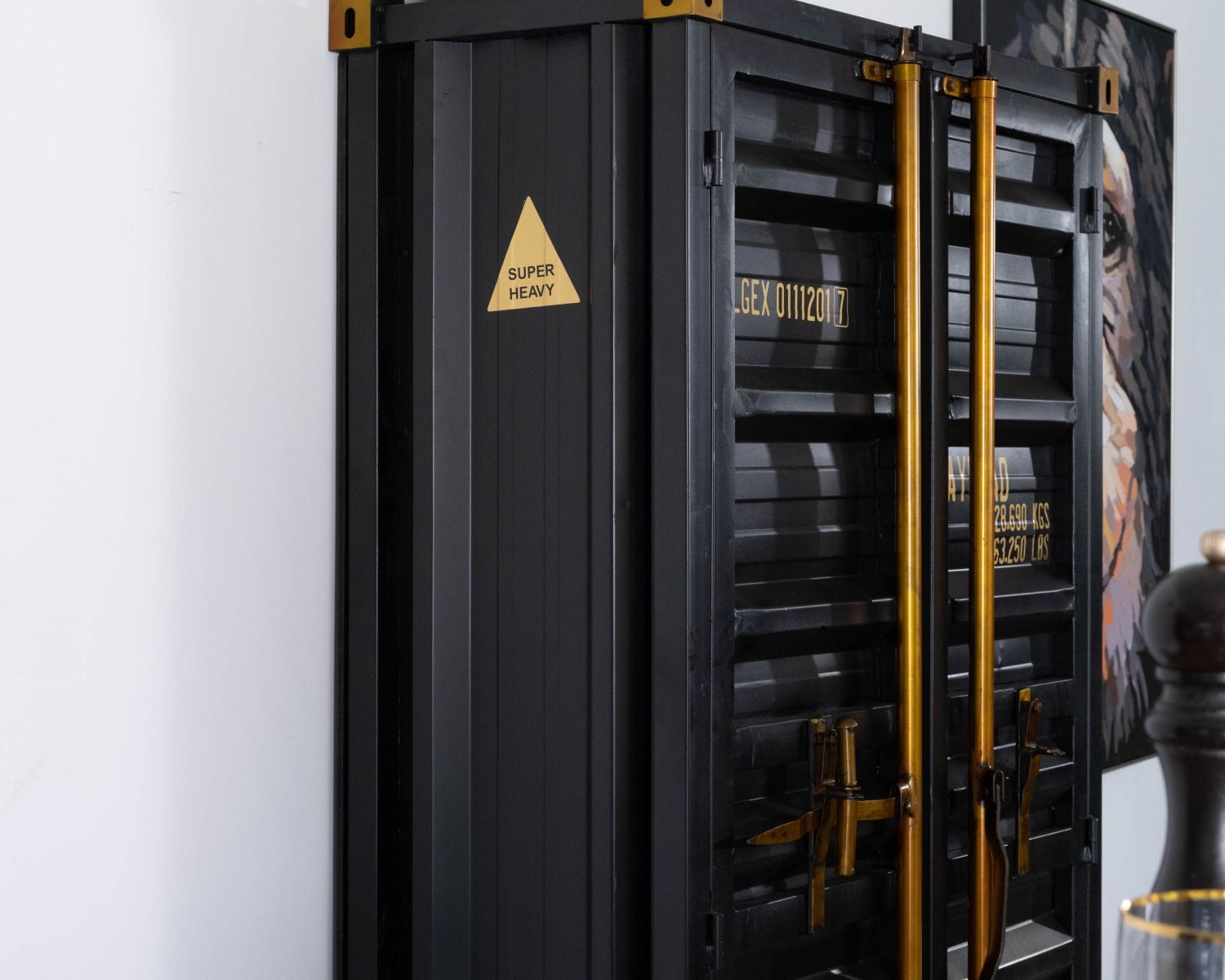 Mobile bar "Crazy" nero a doppia anta in stile container