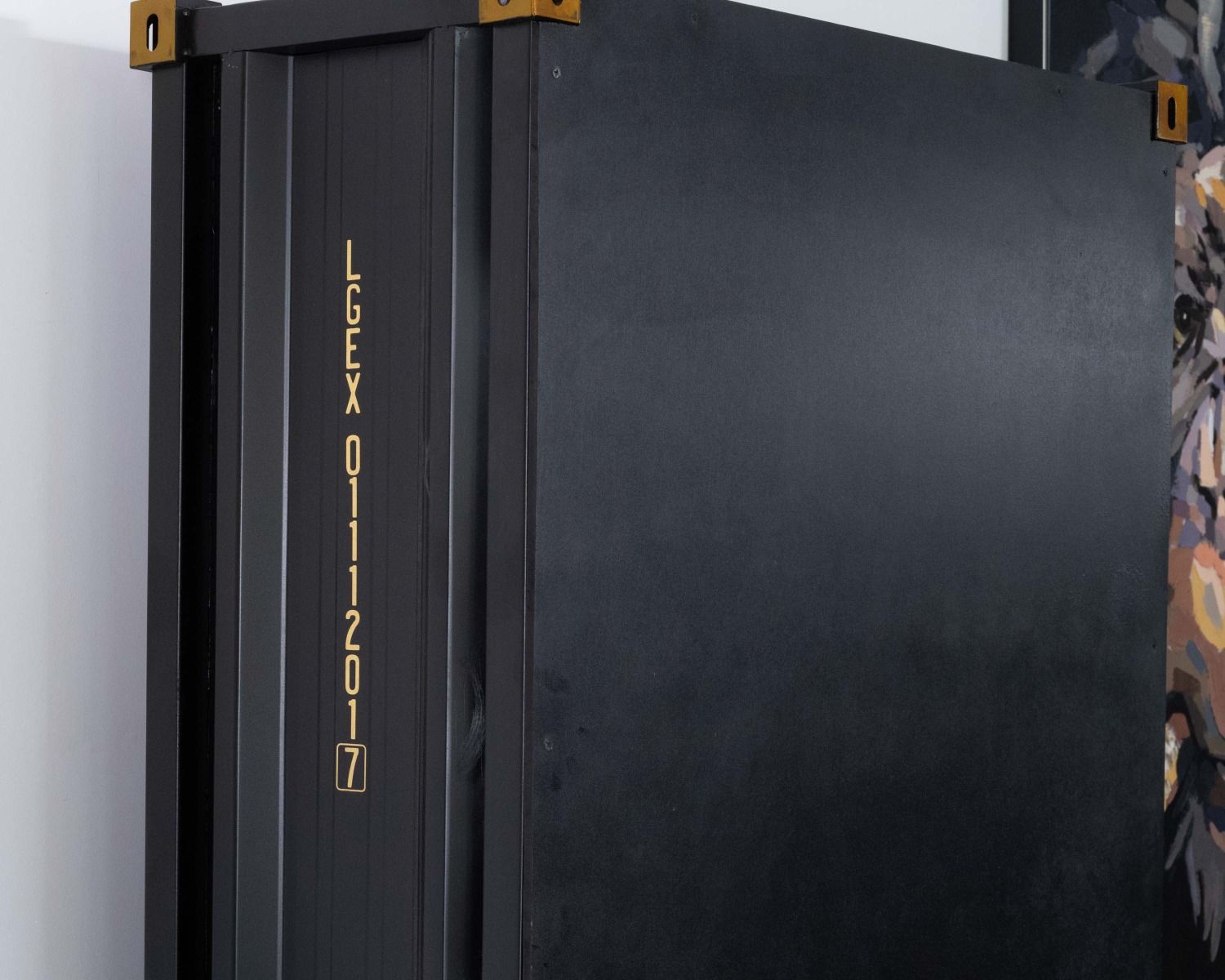 Mobile bar "Crazy" nero a doppia anta in stile container