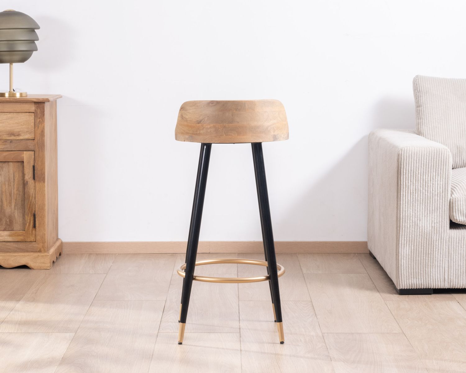 Seggiolone "Piana" retro-chic in mango