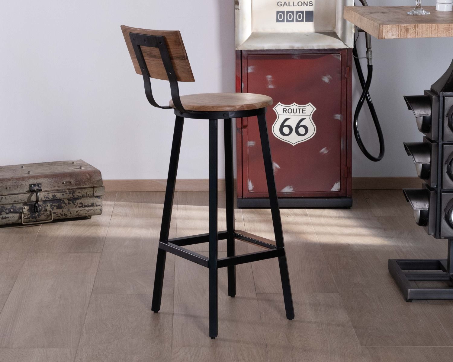 Seggiolone in stile industriale "Los Angeles" in acacia e metallo nero