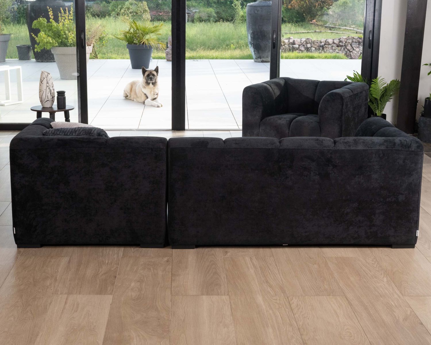 Divano a 3 posti con meridiano "Enjoy Home" in velluto liscio antracite