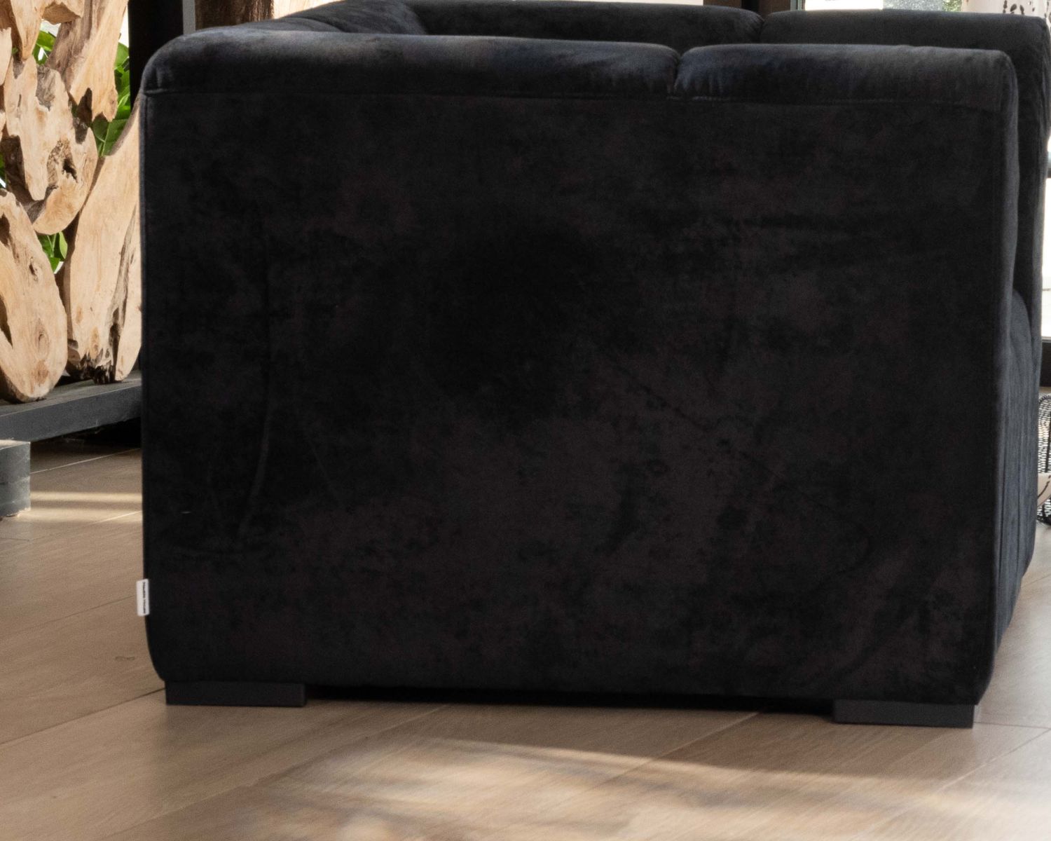 Poltrona di design cubica "Enjoy Home" in velluto antracite con impunture