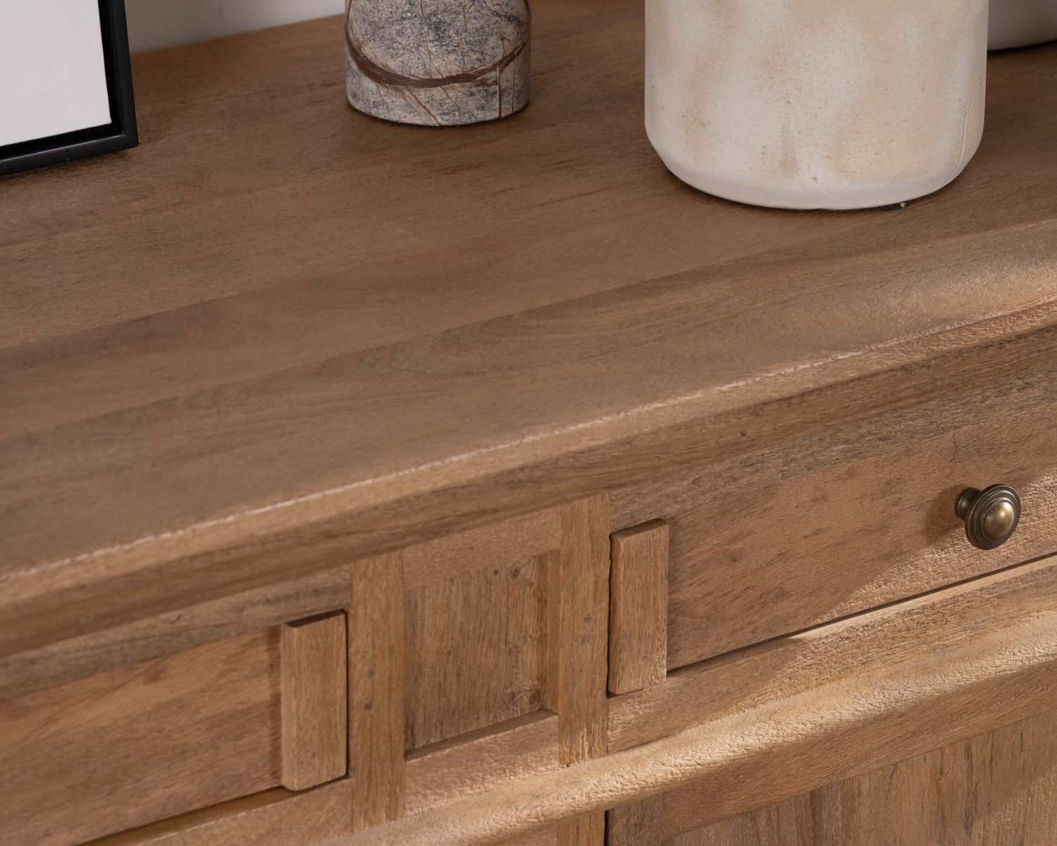 Credenza "Eglantine" in mango massiccio con bordi arrotondati 150 cm