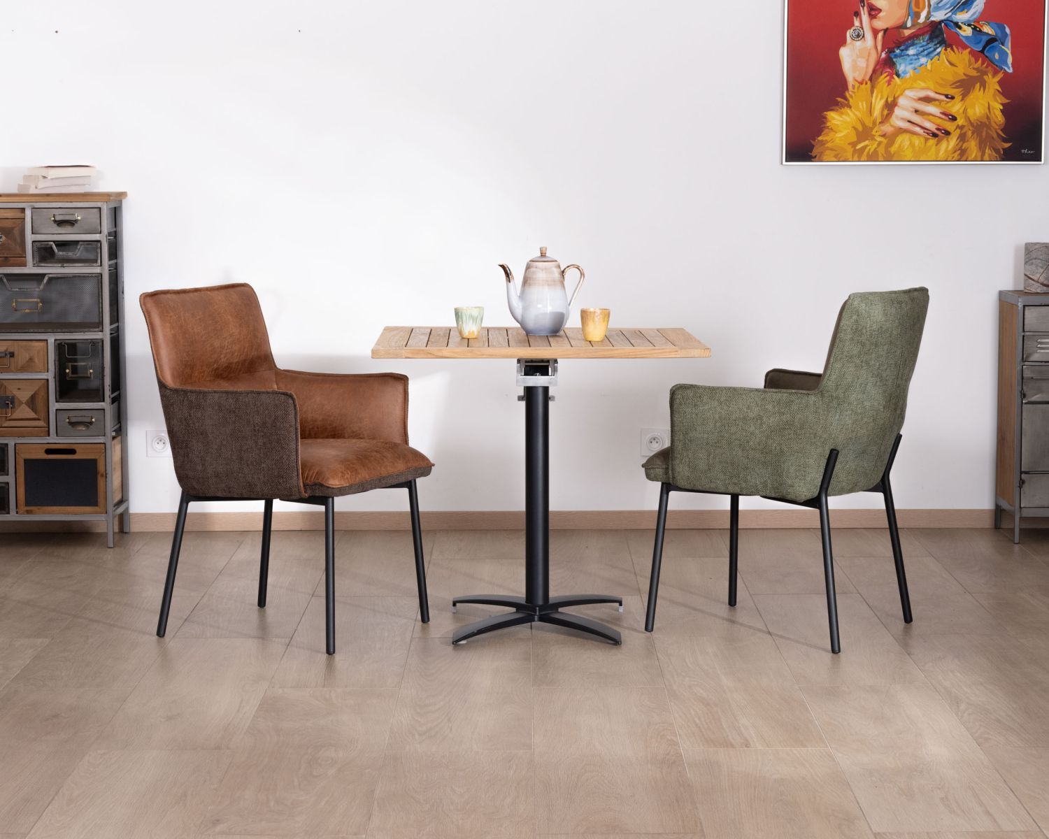 Set di 2 sedie da pranzo "Lokka" in bi-materiale cognac e marrone